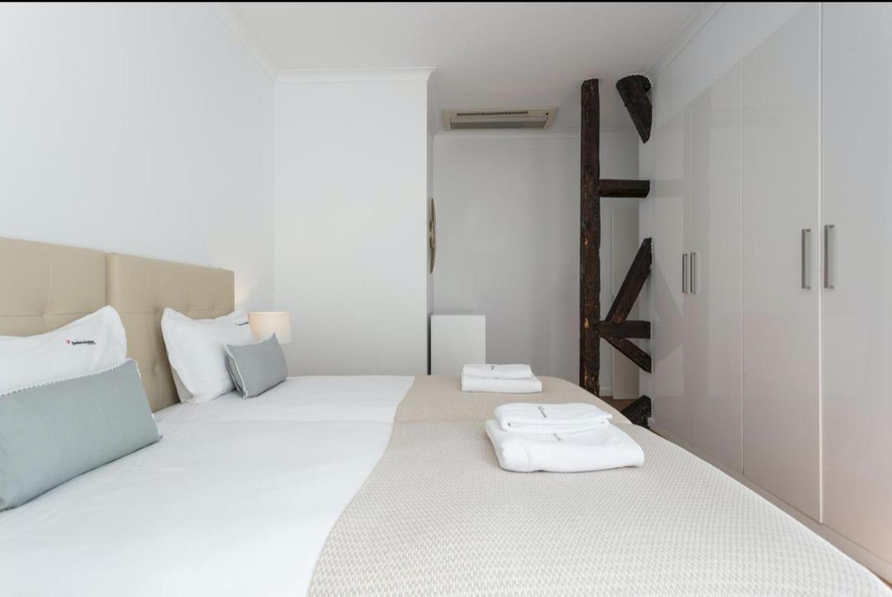 Pedrasnegras30 Lisbon Lofts & Apartments Bilik gambar
